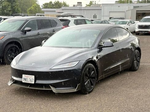 Used 2024 Tesla Model 3 Long Range AWD/4WD image 2