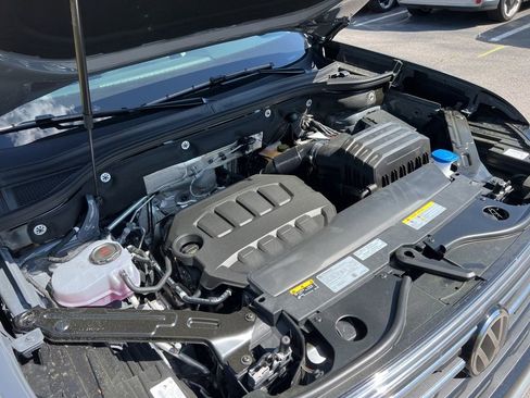 New 2026 Volkswagen Atlas Peak Edition AWD/4WD image 11