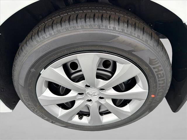 New 2027 Toyota Corolla LE FWD image 19
