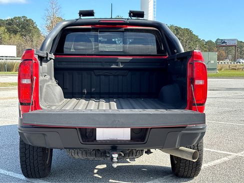 Used 2018 Chevrolet Colorado ZR2 image 21