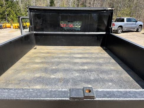 Used 2019 Ford F550 4x4 Regular Cab Super Duty image 20
