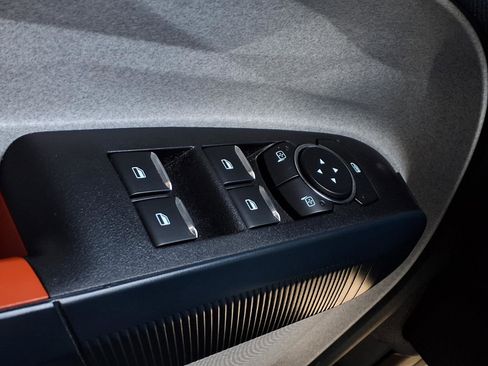 Used 2024 Ford Maverick XLT w/ XLT Luxury Package image 15