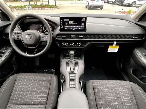 New 2026 Honda HR-V LX image 12