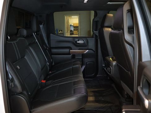 Used 2019 Chevrolet Silverado 1500 High Country w/ High Country Premium Package image 37