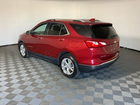 Used 2018 Chevrolet Equinox Premier image 12
