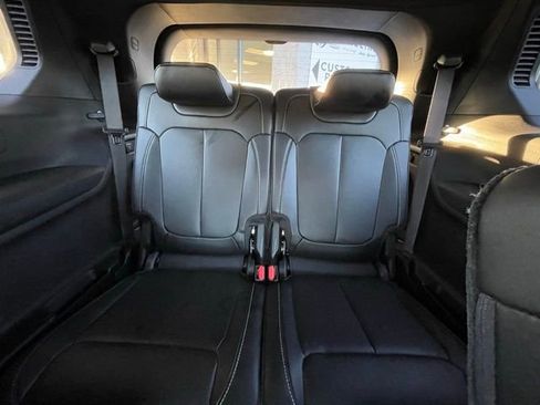 Used 2025 Jeep Grand Cherokee L Limited AWD/4WD image 30