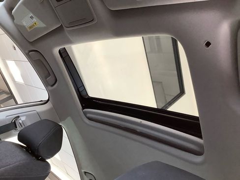 Used 2024 Honda Accord EX image 24