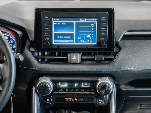 Used 2019 Toyota RAV4 LE w/ All Weather Liner Package AWD/4WD image 17