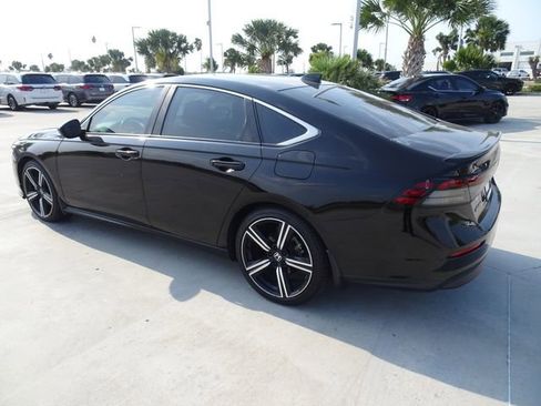Certified 2023 Honda Accord Sport image 6