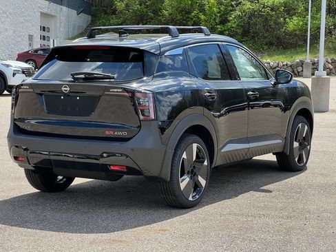 New 2026 Nissan Kicks SR w/ Cold Weather Package AWD/4WD image 44