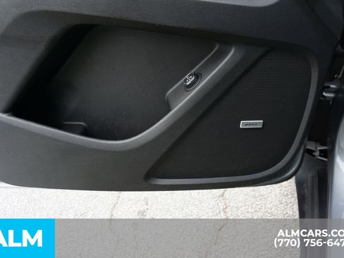 Used 2023 Chevrolet Traverse RS w/ LPO, Floor Liner Package FWD image 53