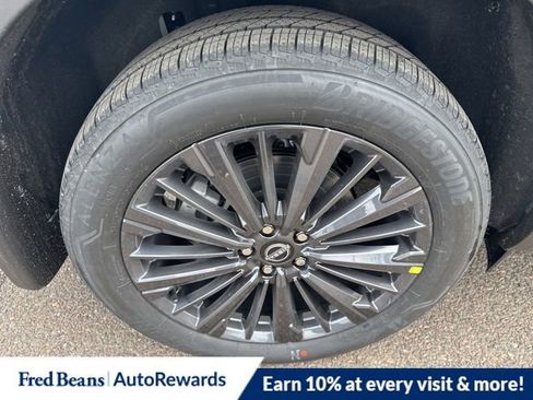 New 2026 Nissan Pathfinder SL w/ SL Premium Package image 11