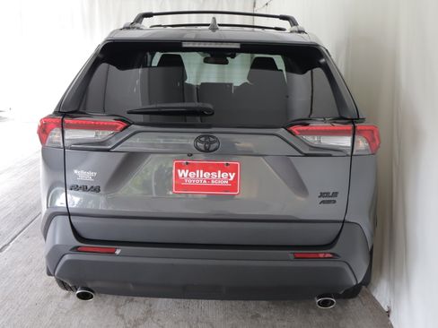 Used 2023 Toyota RAV4 XLE w/ Convenience Package AWD/4WD image 27