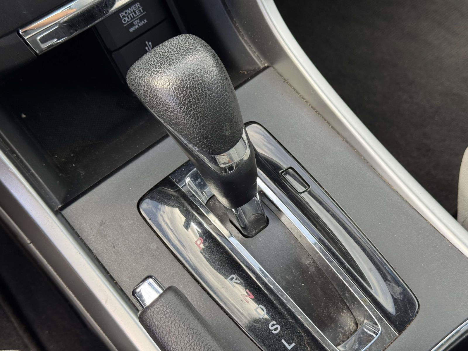 Used 2013 Honda Accord LX image 27