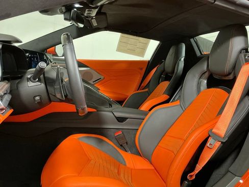 Used 2025 Chevrolet Corvette Z06 RWD image 20