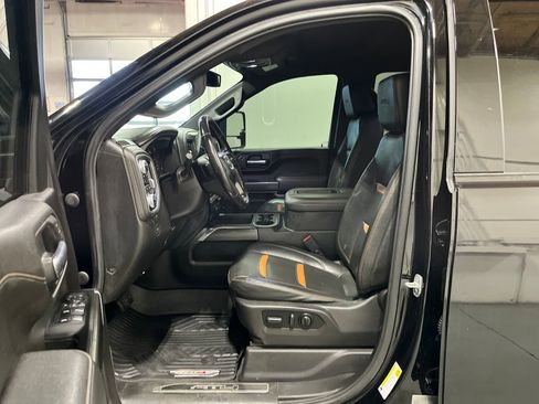 Used 2022 GMC Sierra 2500 AT4 w/ Gooseneck/5TH Wheel Package image 50