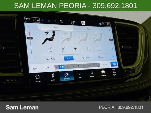 New 2027 Chrysler Pacifica Limited w/ Family Tech Group FWD image 16