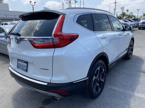 Used 2018 Honda CR-V Touring image 6