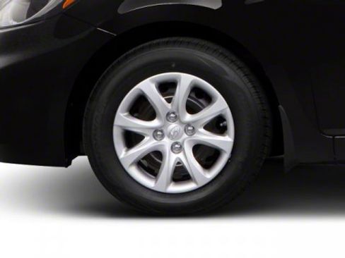 Used 2013 Hyundai Accent GLS w/ Premium Pkg image 15