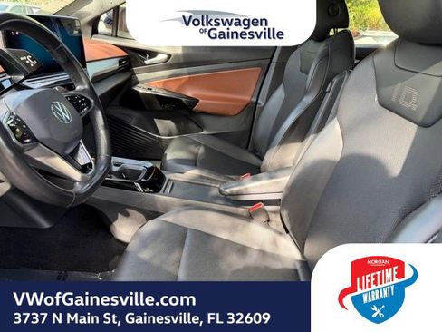 Used 2021 Volkswagen ID.4 Pro S RWD image 18