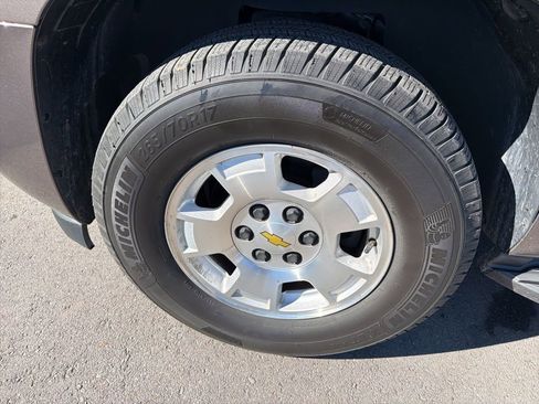 Used 2013 Chevrolet Tahoe LT image 6