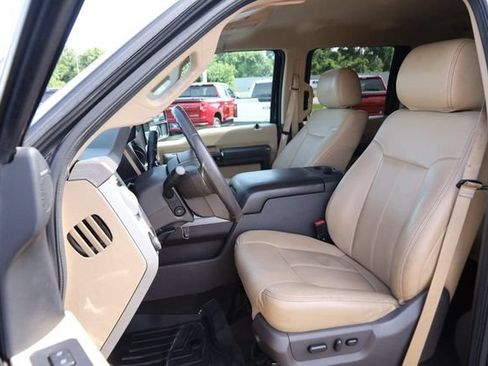 Used 2016 Ford F250 Lariat w/ Chrome Package AWD/4WD image 8