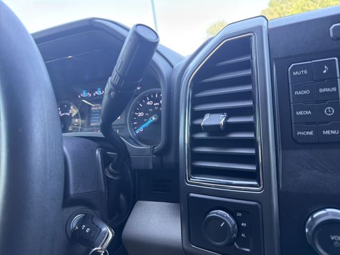 Used 2019 Ford F250 XLT AWD/4WD image 27