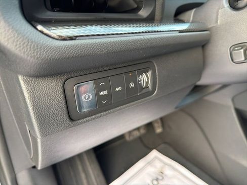 New 2026 Chevrolet Traverse High Country image 25