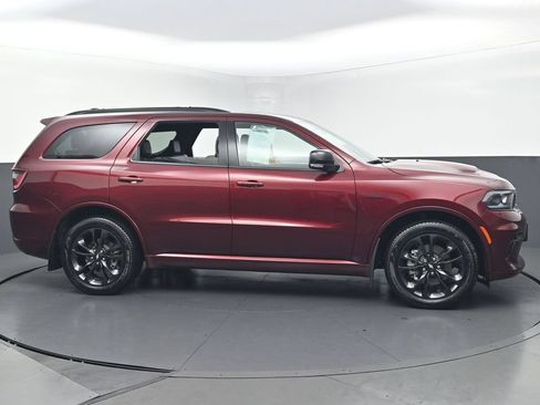 Used 2025 Dodge Durango R/T w/ Blacktop Package AWD/4WD image 6