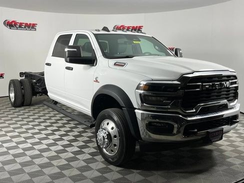 New 2026 RAM 4500 Tradesman AWD/4WD image 2