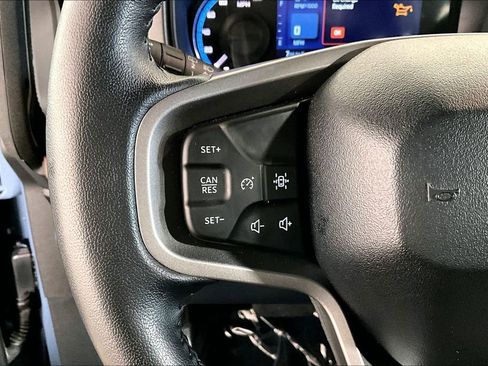Used 2024 Ford Bronco Outer Banks image 18
