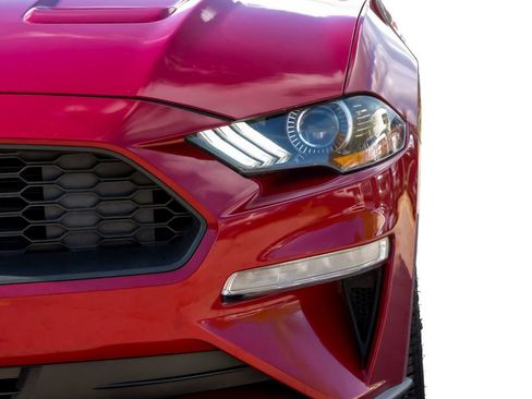 Used 2019 Ford Mustang Coupe w/ Black Accent Package image 40