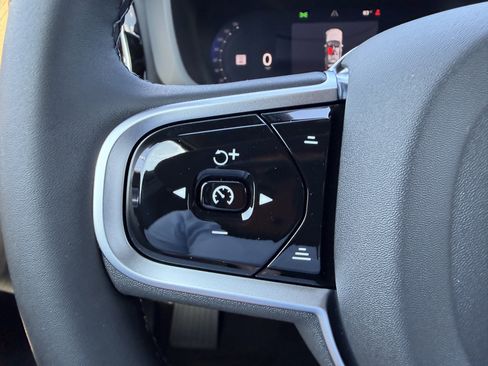 New 2026 Volvo XC60 B5 Plus w/ Protection Package image 29