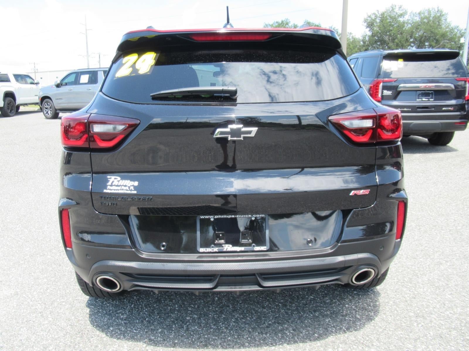 Used 2024 Chevrolet TrailBlazer RS w/ Convenience Package AWD/4WD image 6