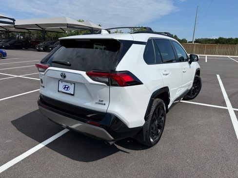 Used 2024 Toyota RAV4 SE AWD/4WD image 5