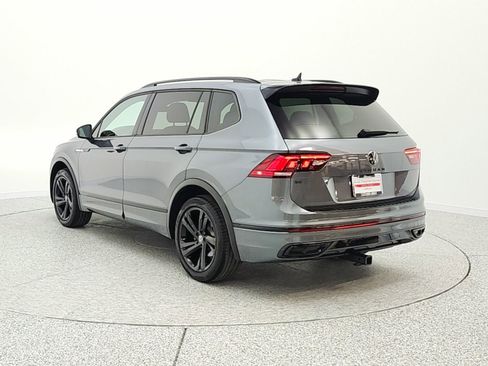 Used 2024 Volkswagen Tiguan SE R-Line image 7