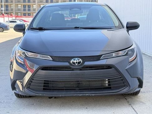 Used 2023 Toyota Corolla LE image 8