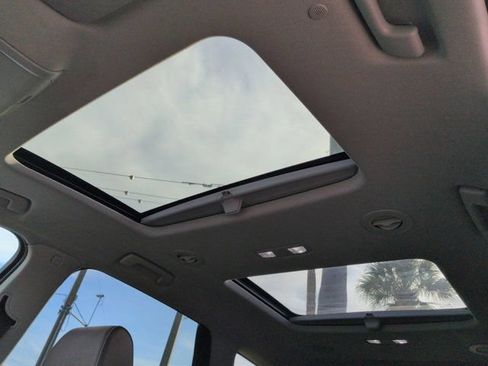 Used 2018 Buick Enclave Avenir w/ Trailering Package FWD image 20