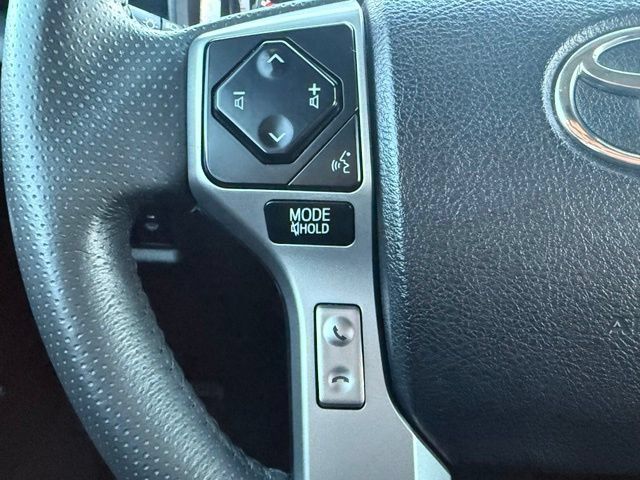 Used 2022 Toyota 4Runner Limited AWD/4WD image 21