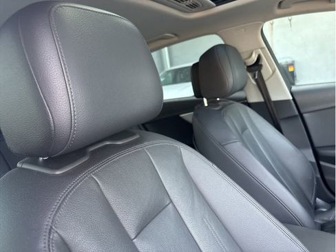 Used 2017 Audi A4 2.0T Premium w/ Convenience Package image 15