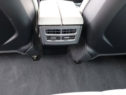 Used 2013 Tesla Model S image 34