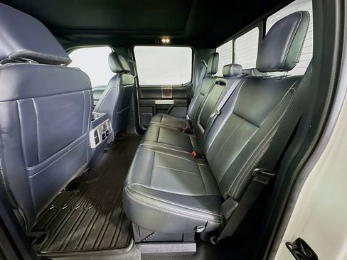 Used 2022 Ford F250 Lariat w/ Lariat Ultimate Package image 13