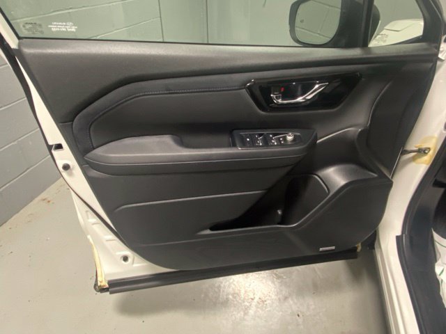 Used 2025 Subaru Forester Limited w/ Popular Package AWD/4WD image 7