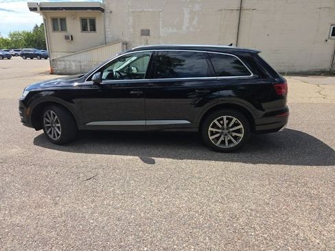 Used 2018 Audi Q7 3.0T Premium Plus w/ Premium Plus Package AWD/4WD image 6