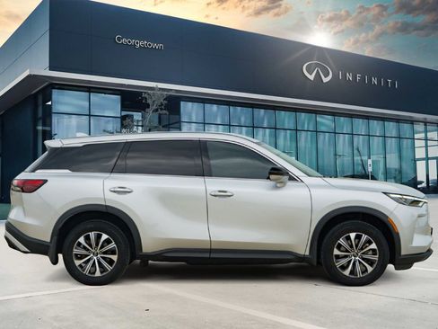 Certified 2023 INFINITI QX60 Pure FWD image 4