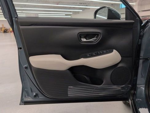 Used 2026 Honda HR-V LX image 21