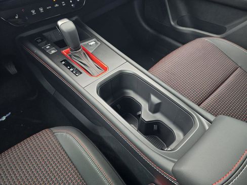 New 2026 Nissan Kicks SR AWD/4WD image 16
