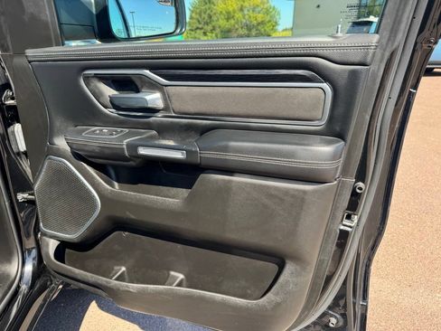 Used 2024 RAM 1500 Laramie AWD/4WD image 22