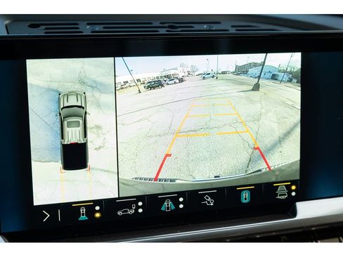 Used 2023 Chevrolet Silverado 1500 LTZ w/ Technology Package image 22