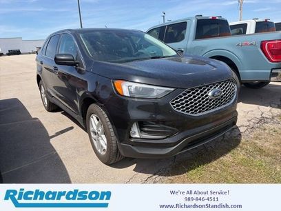 Used 2024 Ford Edge SEL w/ Convenience Package
